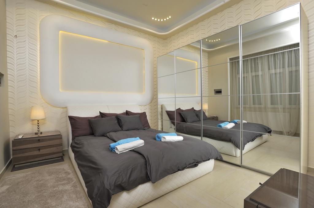 Basilica Grand Luxury In The Historic Center Apartment Будапеща Стая снимка